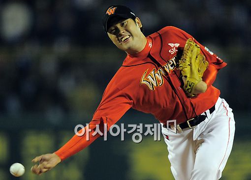 [포토]정대헌 '내가 바로 특급 마무리'