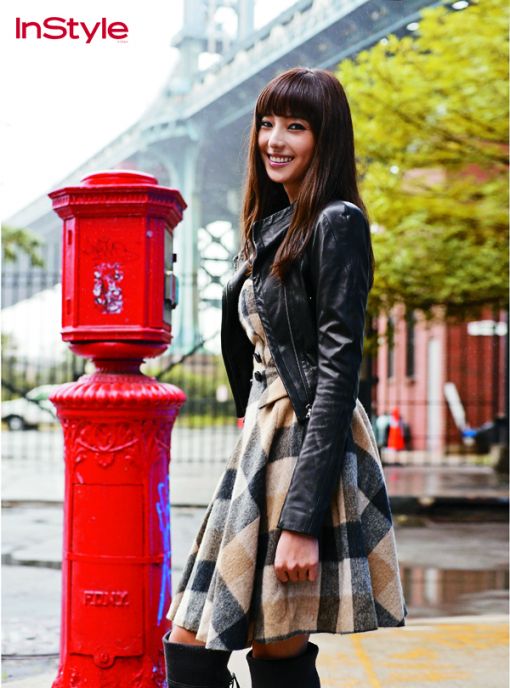 한채영, 밀리터리룩으로 S라인 뽐낸 화보 공개