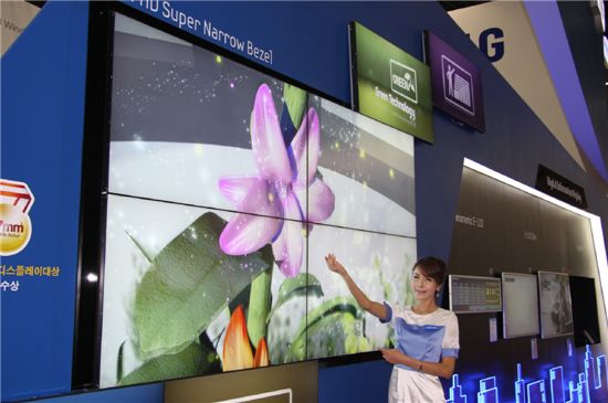 LCD TV '더 얇고 크게' 특화전략