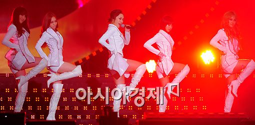 [포토]카라, 섹시한 무대