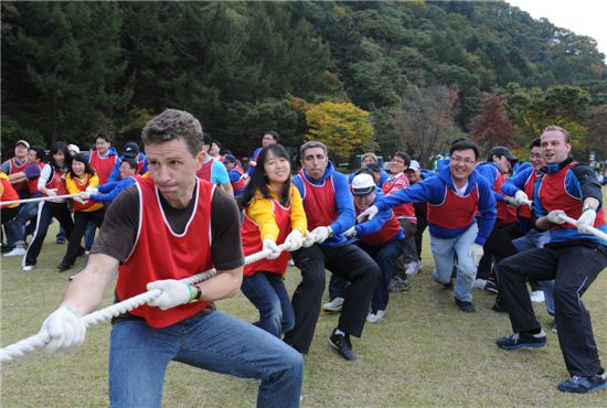 한진해운, 해외 모범직원 38명 본사 초청