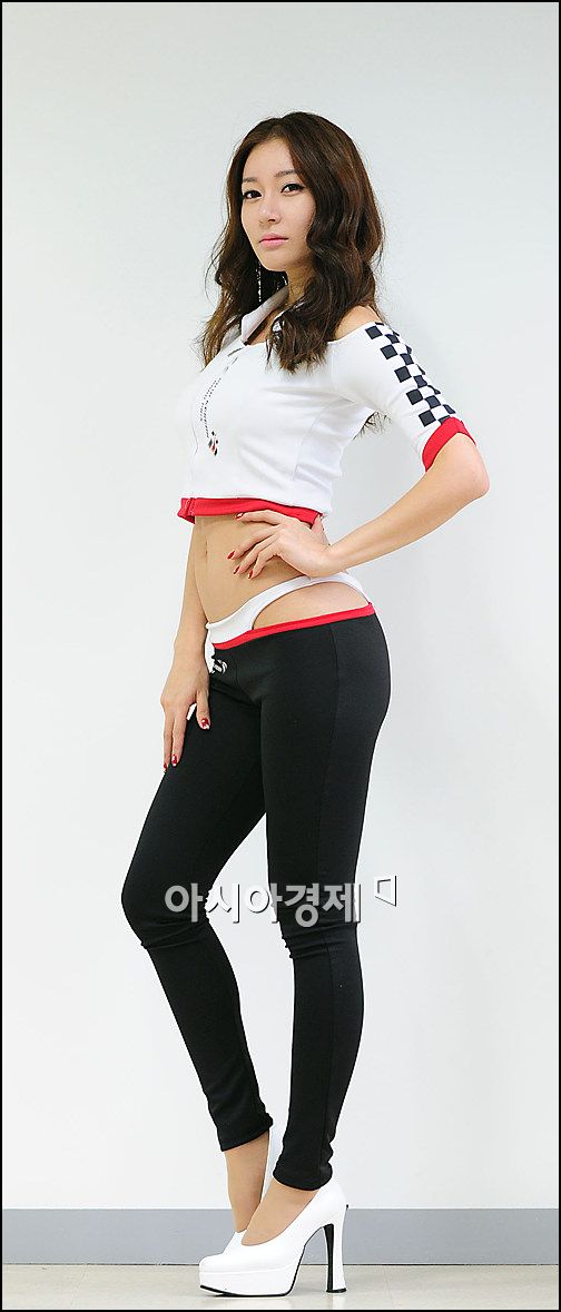 [포토]한지은 'F1 그리드걸 이에요'