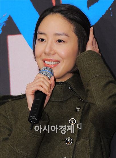 윤정희 복귀…美 유학 마치고 SBS '아버지와 딸' 출연