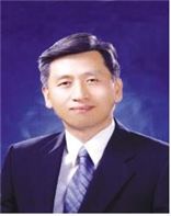 이종언 공주대 교수 전기인의날 홍조근정훈장