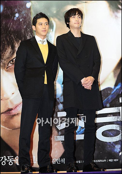 [포토]한자리 모인 '초능력자'의 주역들