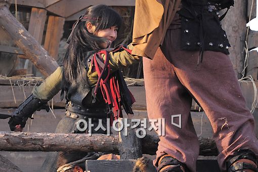 [포토]'평양성'선우선, 여전사 변신 성공