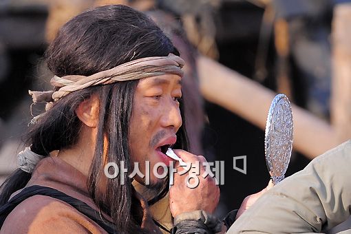 [포토]이문식 '화면발 잘나와야 할텐데'