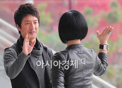 [포토]정준호-하유미 '역전의 여왕을 위하여!'