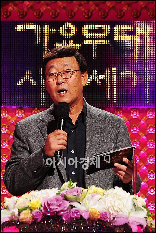 [포토]김동건 '가요무대, 사반세기 됐습니다'
