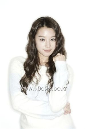 Actress Kim Ji-won [Lee Jin-hyuk/10Asia]