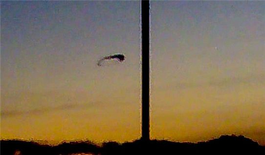 UFO, 잉글랜드에 또 나타나