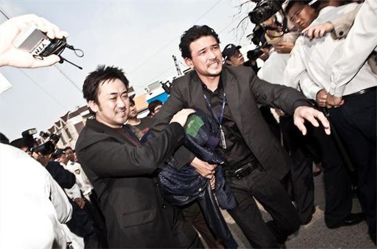 [REVIEW] Film "The Unjust"