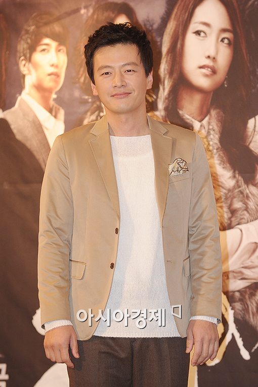 [포토]미소 짓는 정찬
