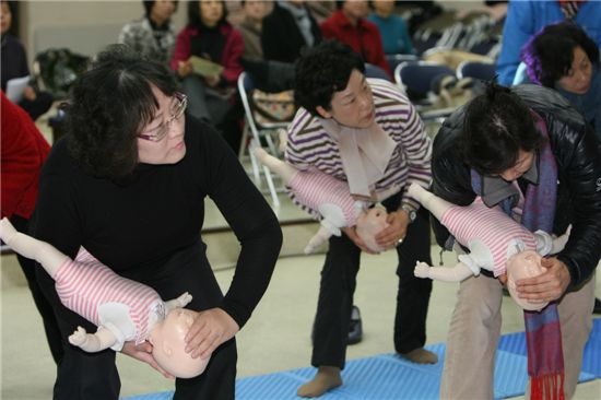 예비학머니 교실 수업장면 