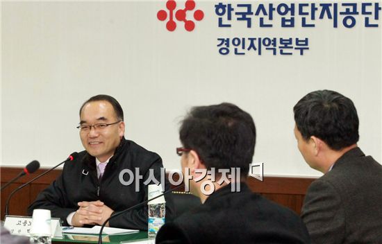박재완 장관 "남동공단 노사대표 만나"(종합)