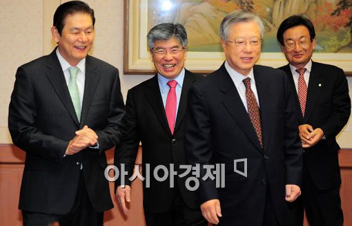 [포토] 대기업 CEO 만나는 김중수 총재