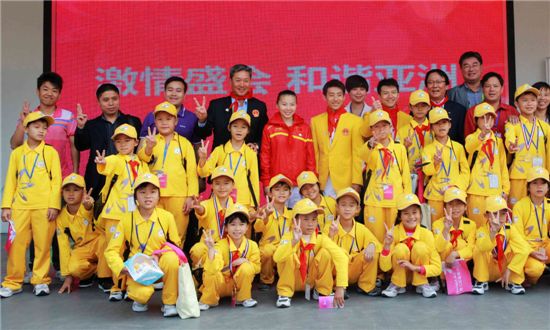 [포토]중국삼성 '희망소학교' 어린이에 희망을!