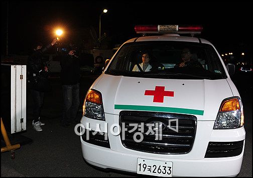 [연평도발]국군수도병원 속속 도착하는 부상 병사들