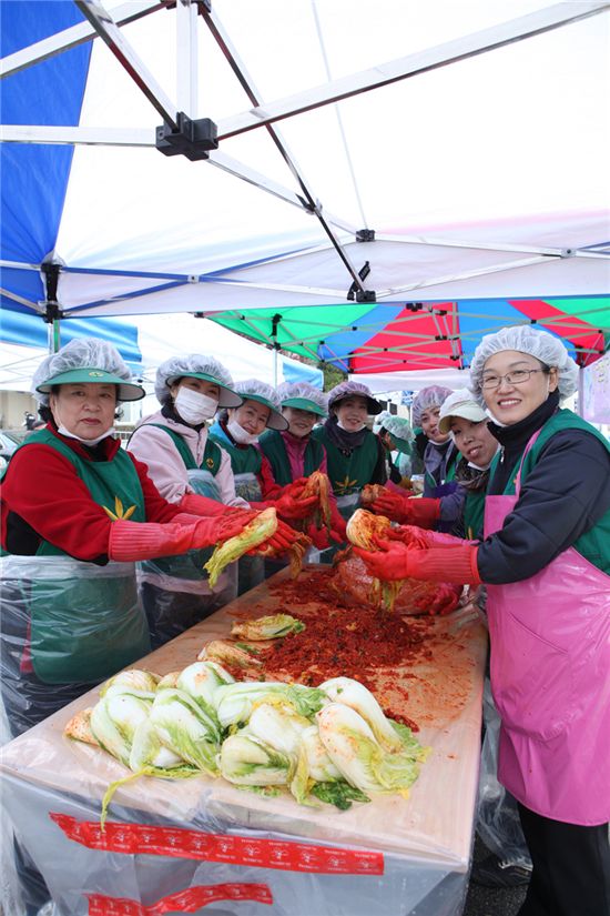 구로구 새마을 부녀회 김장 행사 