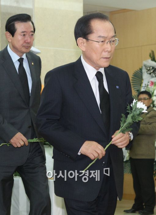 이회창, YS서거에 "음수사원"…무슨 뜻인가 보니