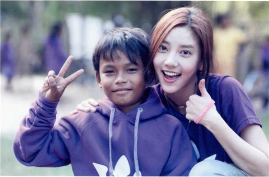 손담비, 캄보디아에 희망 안겼다…가수최초 tvN 'LOVE' 참여