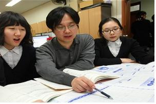 강동구에 전국 최초 '자기주도학습센터' 문 열어  