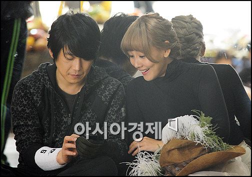 [포토]다나 전화번호 따는(?) '이현경 남편' 민영기 