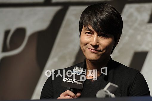 [PHOTO] Jung Woo-sung at "Athena" press conference