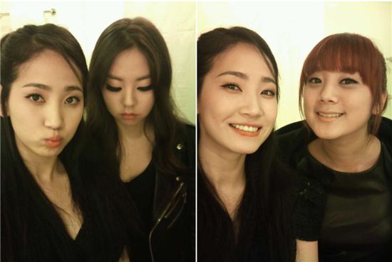 Wonder Girls' Yenny (left) and Sohee (right), Lim (right) [Yenny's Official Twitter site]