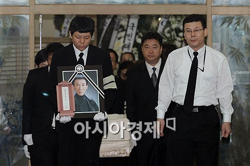 [포토]2일 故 트위스트 김 발인식 엄수