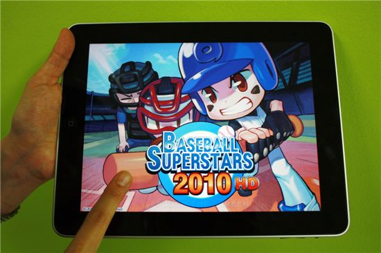게임빌의 아이패드용 '베이스볼 슈퍼스타즈 2010 HD'