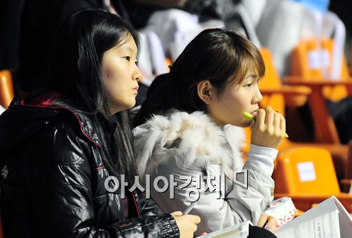 [포토] 진지한 수험생들