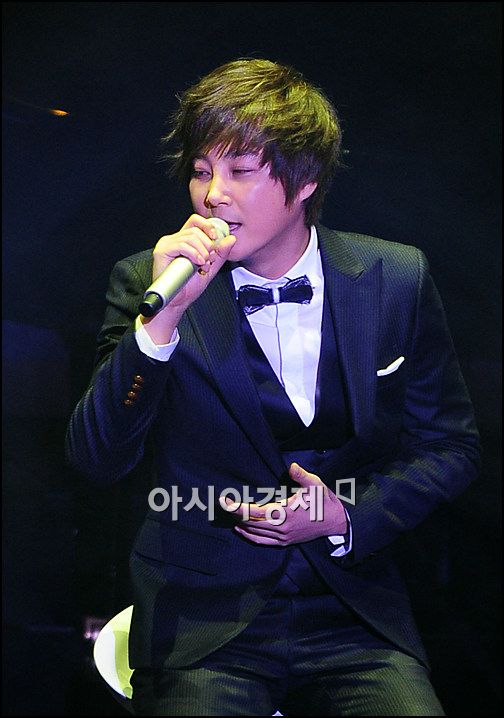 [포토]신혜성 '1년반 만에 돌아왔어요'