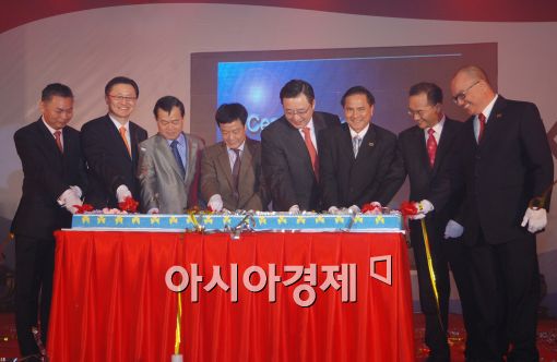 유상호 한국證 사장 "10년 內 베트남 1위 증권사 될 것"