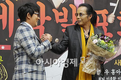 이승철, 김태원 드라마 제작발표회 깜짝 축하 "불화설 그만"