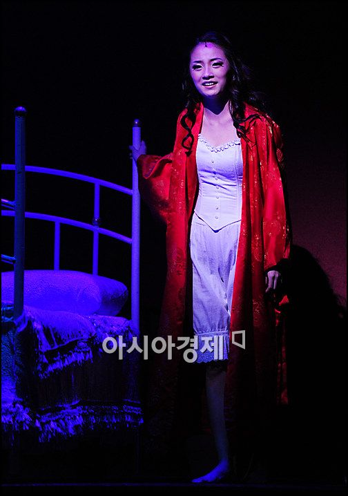 [포토]'지킬앤하이드' 선민, 잠옷차림 섹시해라 