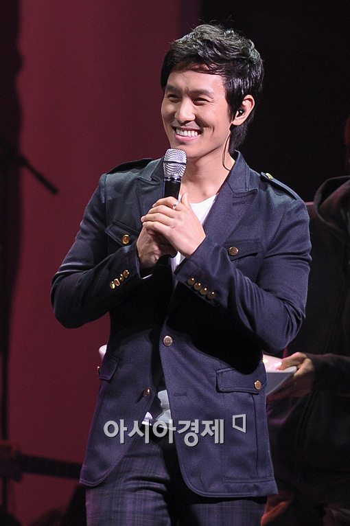 [포토]김동완, 즐거운 팬미팅