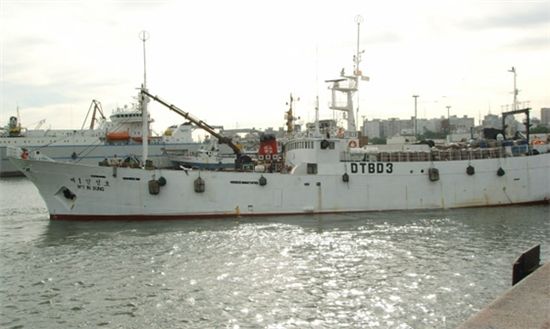 ▲ 13일 뉴질랜드 남쪽 남극 해역에서 침몰한 원양어선 '제1인성호'