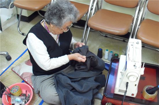 "바느질 수선 기술만 있어도 봉사 가능해요"