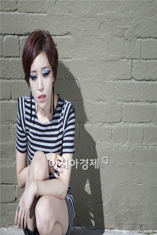 가인, 21일 '배트 템퍼' 발표 앞두고 미공개 사진 선보여 