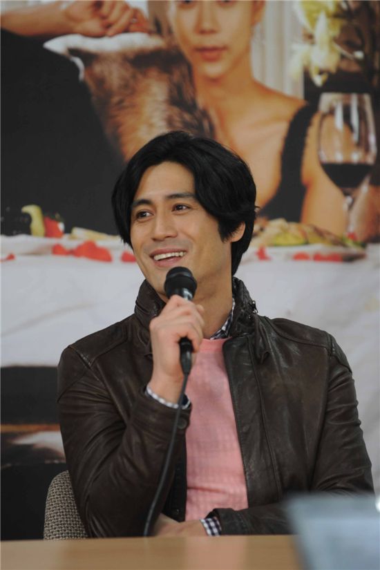 이형철, "'시티홀''파스타'에 이어 '장미의 전쟁'도 대박나길"