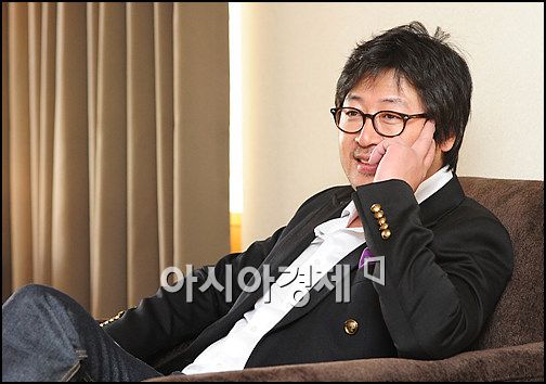 김윤석이 한국영화의 '대세'인 이유는?(인터뷰)