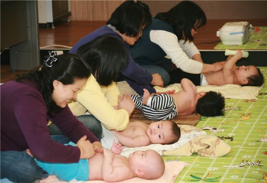 [스페셜리포트Ⅰ]“北리스크·환율·성장률 정체 세 마녀 잡아야 ”