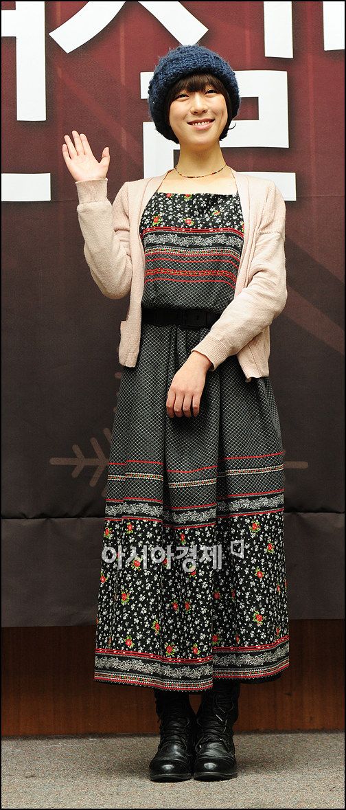 [포토]요조 '홍대 말고 KBS 라디오에서 만나요'