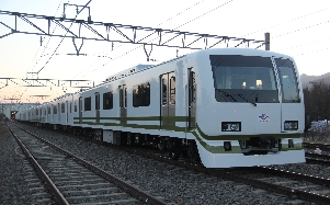 서울도시철도, 첫 자체 제작·조립 전동차 'SR001' 선보인다