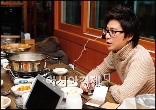 [취중진담①]엑스재팬이 곡 선물한 韓가수 저스트 "일본서 인기 이유는.."(인터뷰) 