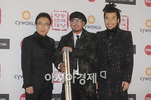 [포토]포즈 취하는 박명수-길-노홍철