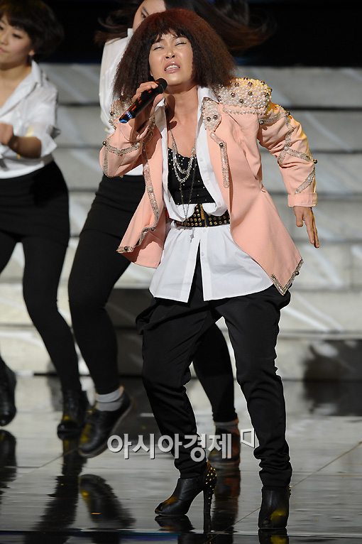 [포토]조혜련 'DJ에게'