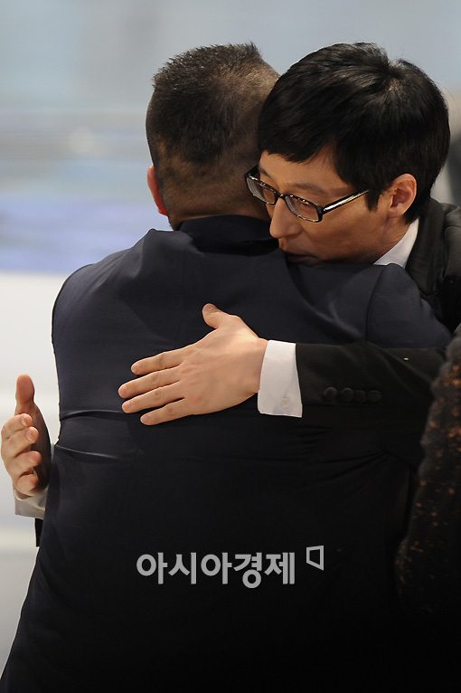 [포토]유재석 '호동이형, 미안해요'