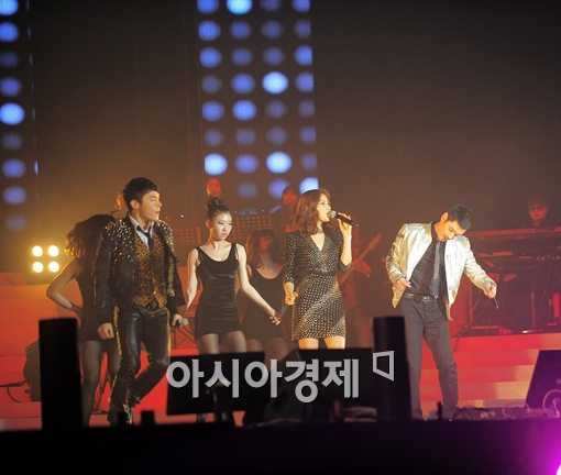 '더보컬리스트', 브랜드 공연이란 이런 것..'5천 팬 열광'